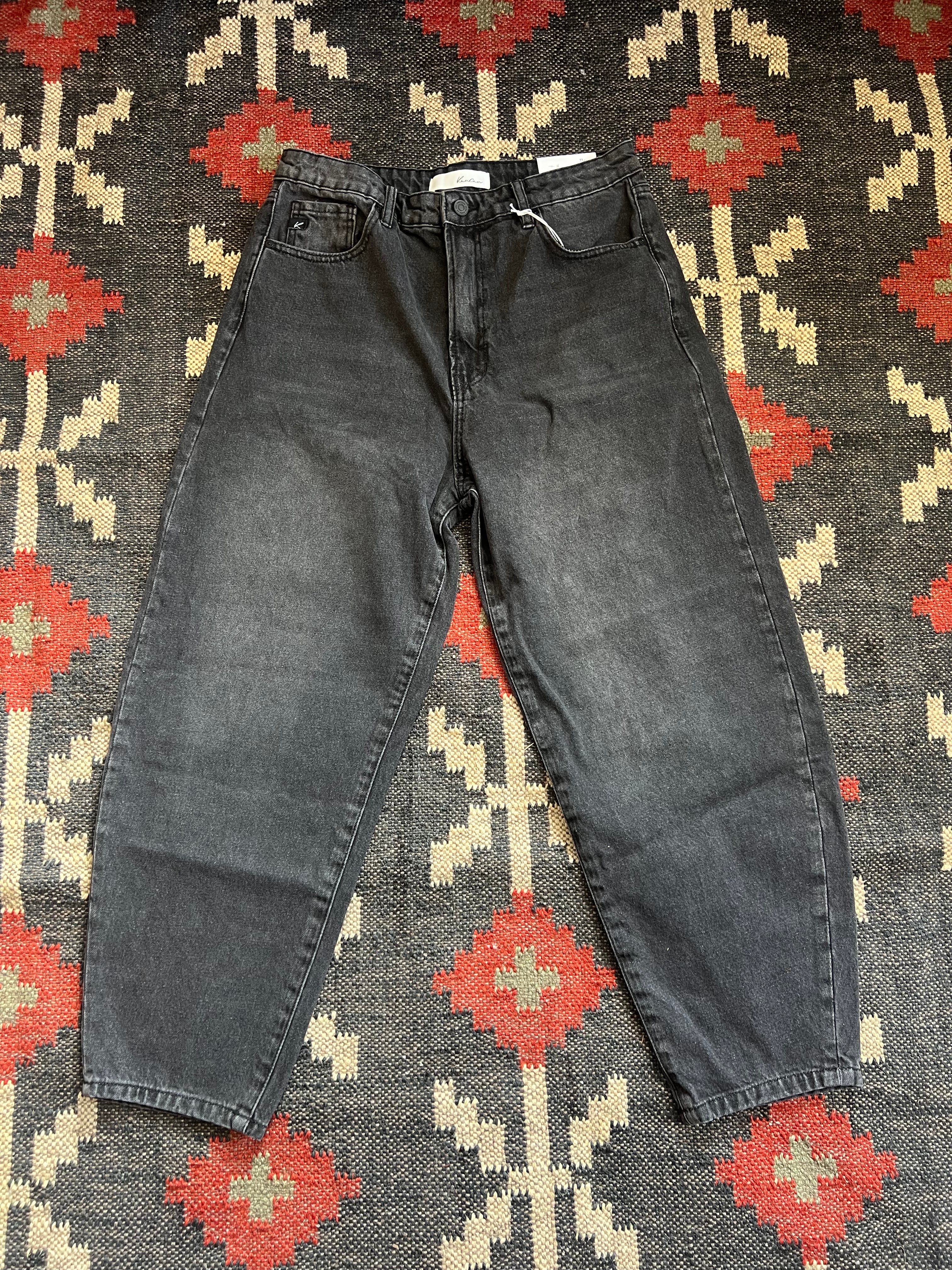 Kancan Relaxed Fit Barrel Jean